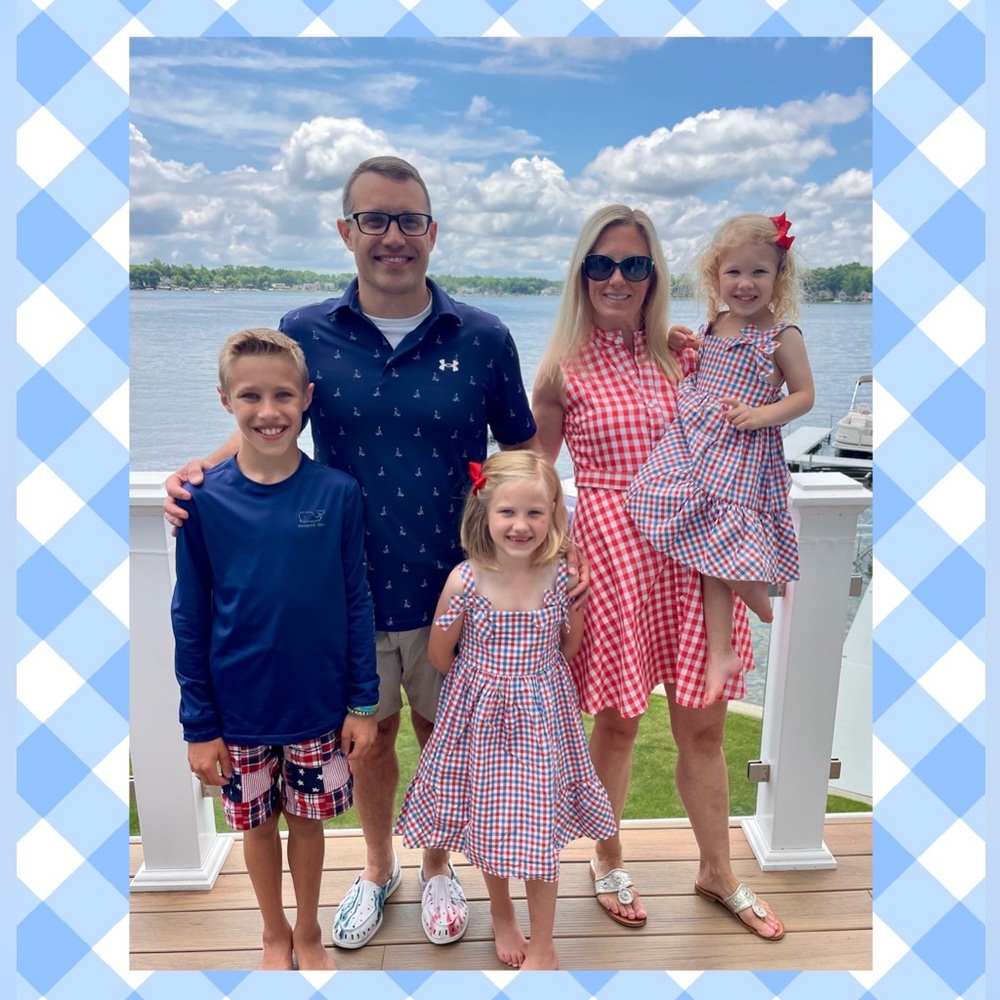 🎀 Meet Your Posher! 🎀